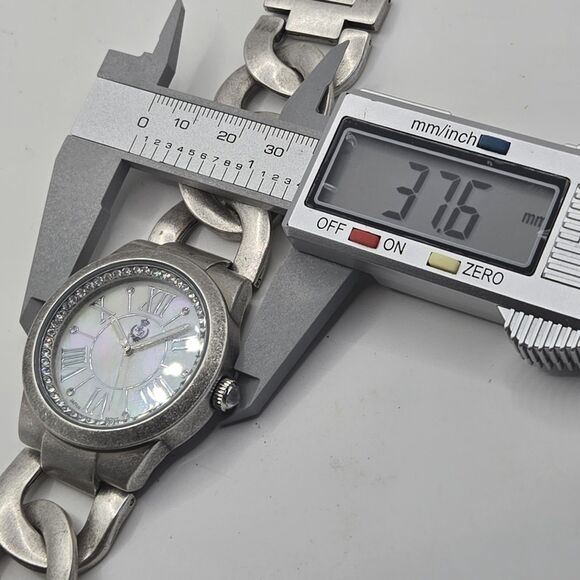 Premier Designs Womens MOP Watch Bold Chunky Chain Curb Link Bracelet RUNS EUC - Picture 9 of 10